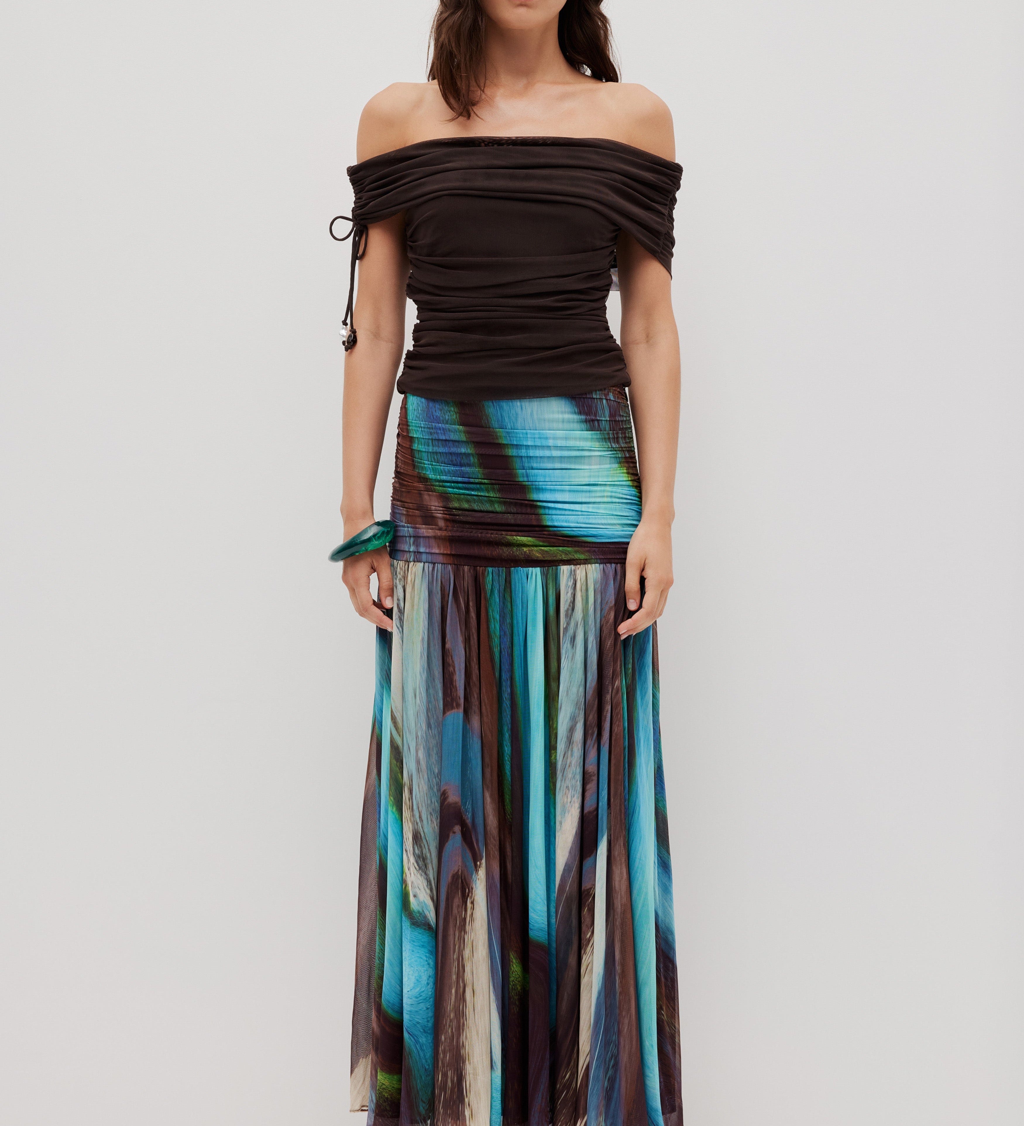 Leena | Ühe õla tops